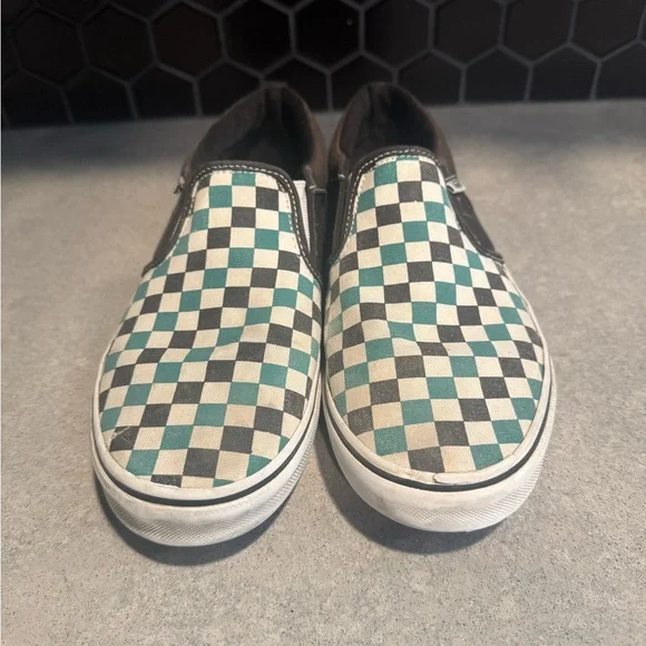 Teal checkered low slip on vans - Picture 2 of 5